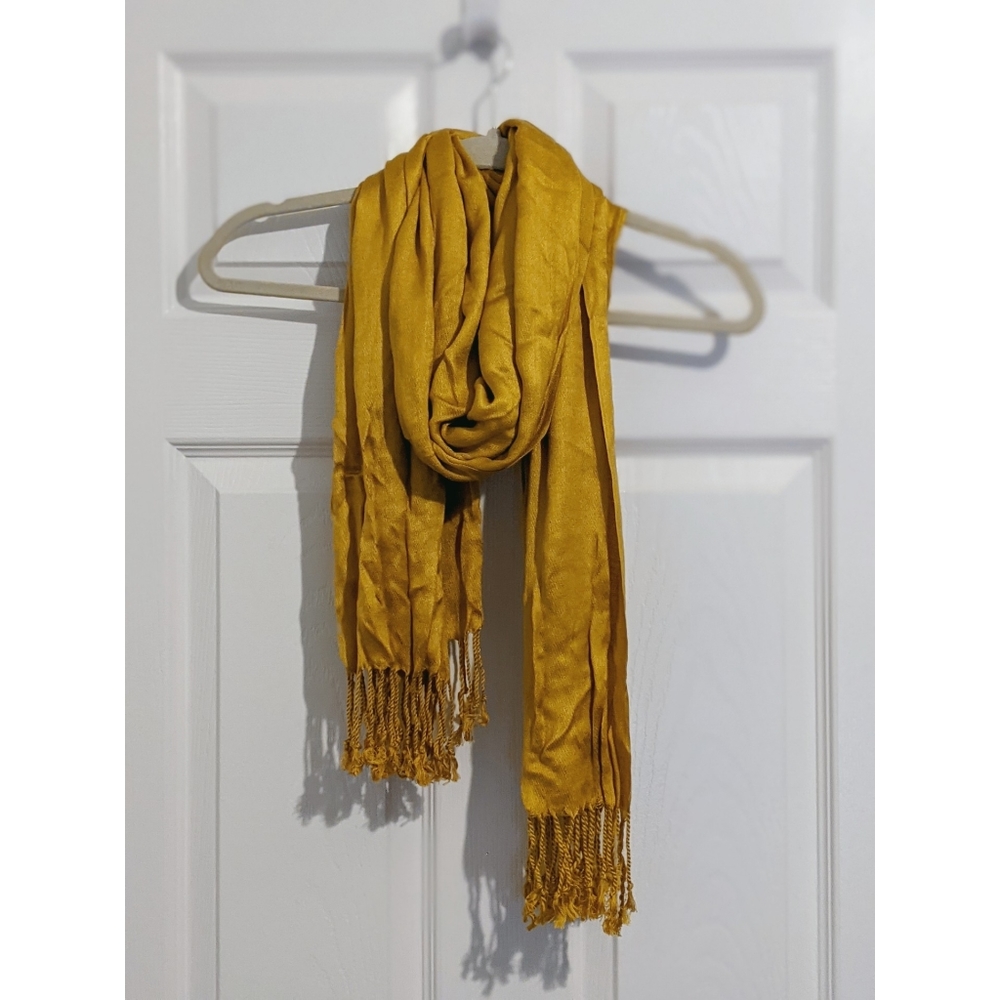 Mustard yellow scarf with fringe